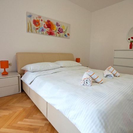 Apartments Bene Banjol Extérieur photo