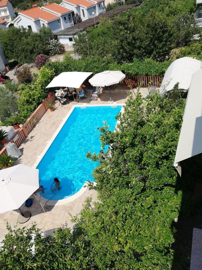 Apartments Bene Banjol Extérieur photo