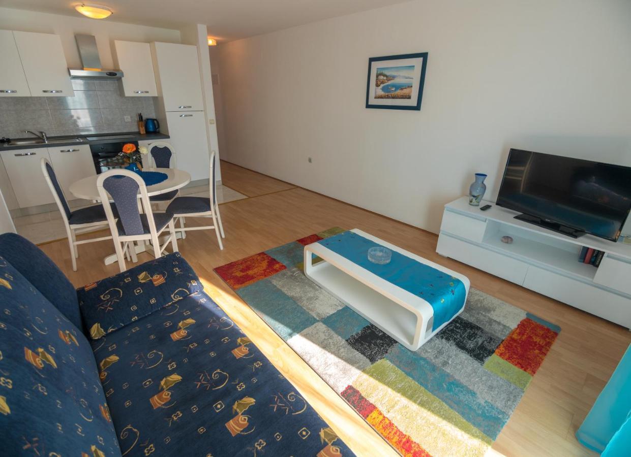 Apartments Bene Banjol Extérieur photo