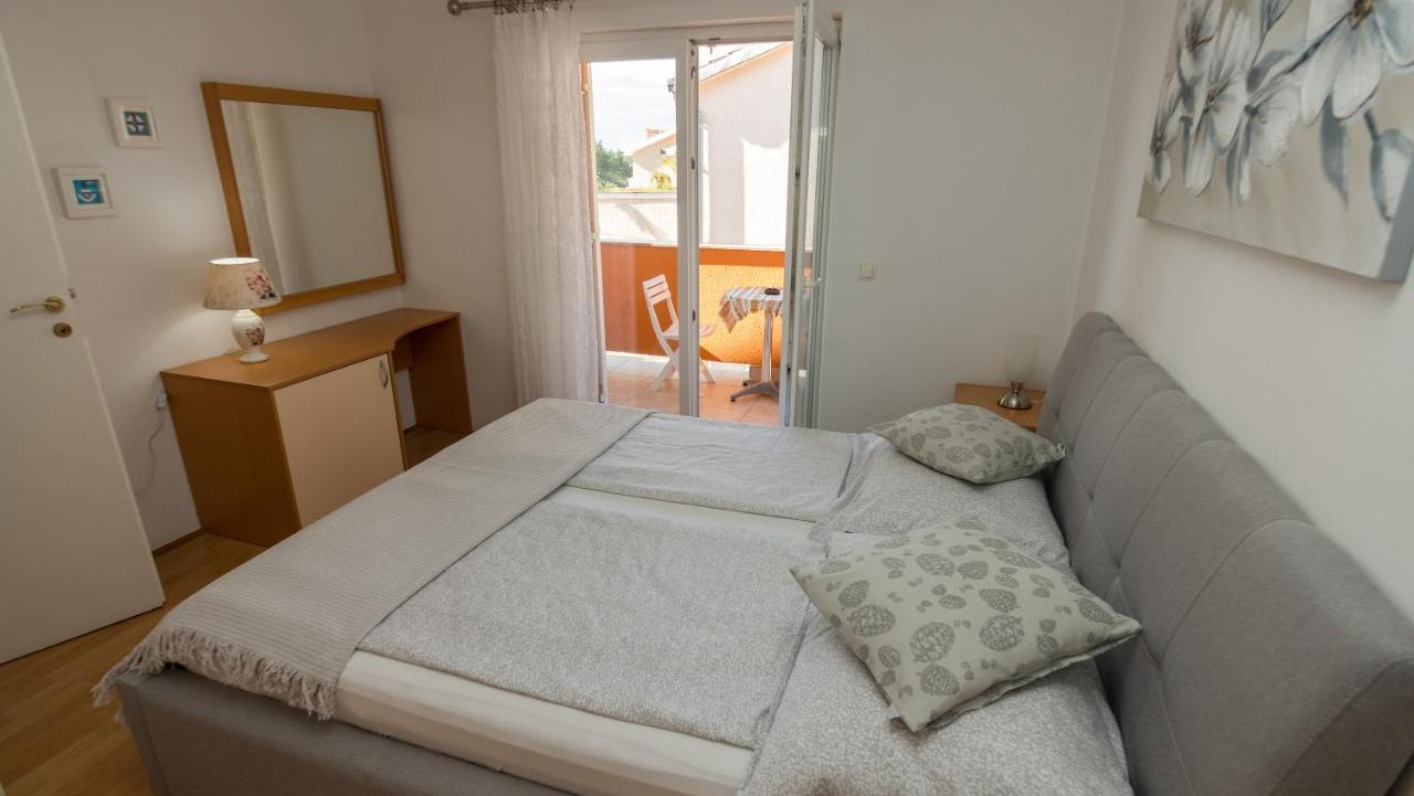 Apartments Bene Banjol Extérieur photo