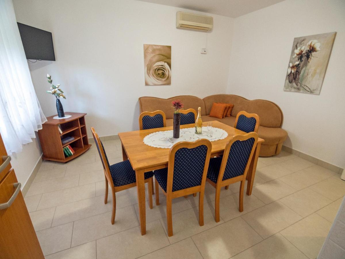 Apartments Bene Banjol Extérieur photo