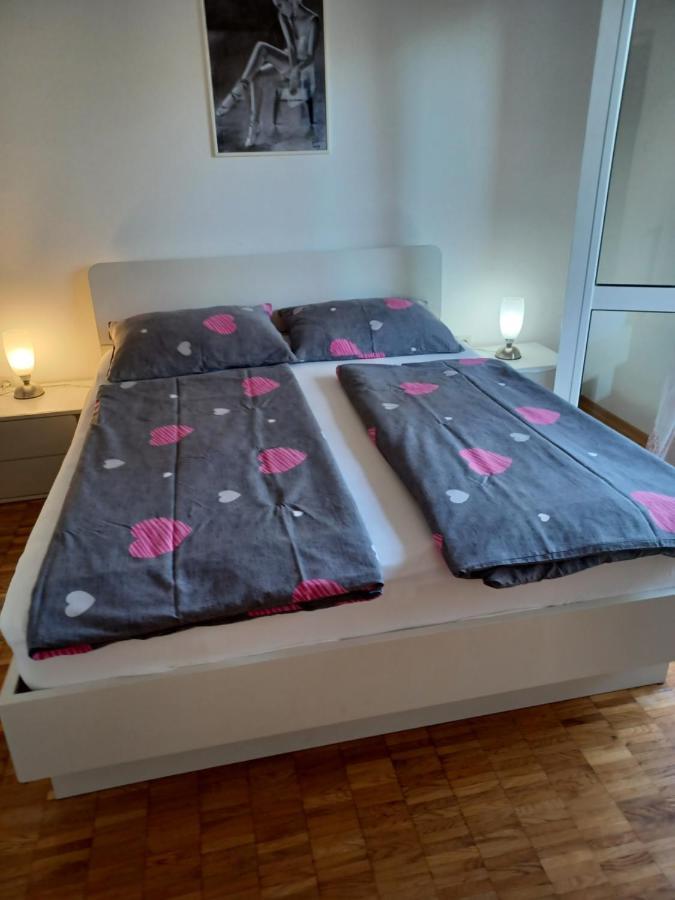 Apartments Bene Banjol Extérieur photo