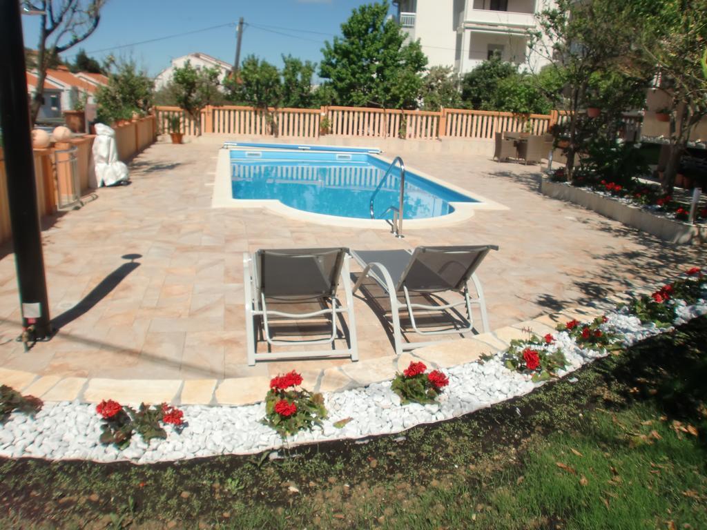 Apartments Bene Banjol Extérieur photo