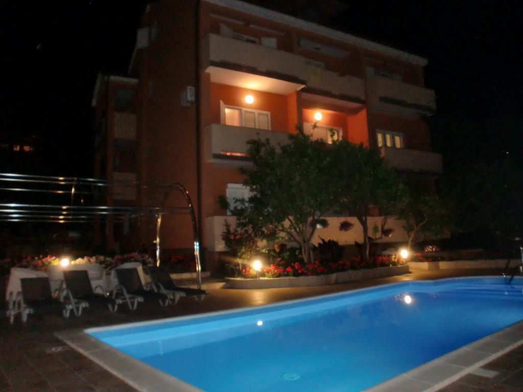 Apartments Bene Banjol Extérieur photo